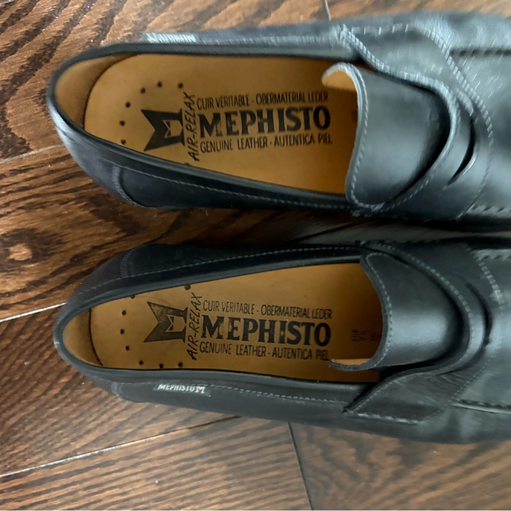 Mephisto Black Leather Men's Loafers